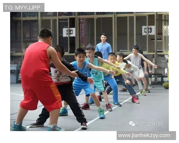 篮球公园启明星点亮青春梦想助力少年成长与团队精神的完美结合